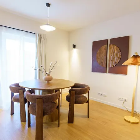 Prime Living - Anjos 아파트