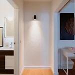 Prime Living - Anjos 아파트
