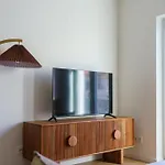 Prime Living - Anjos 아파트 *