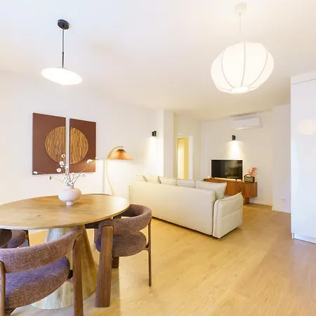 Prime Living - Anjos Apartment